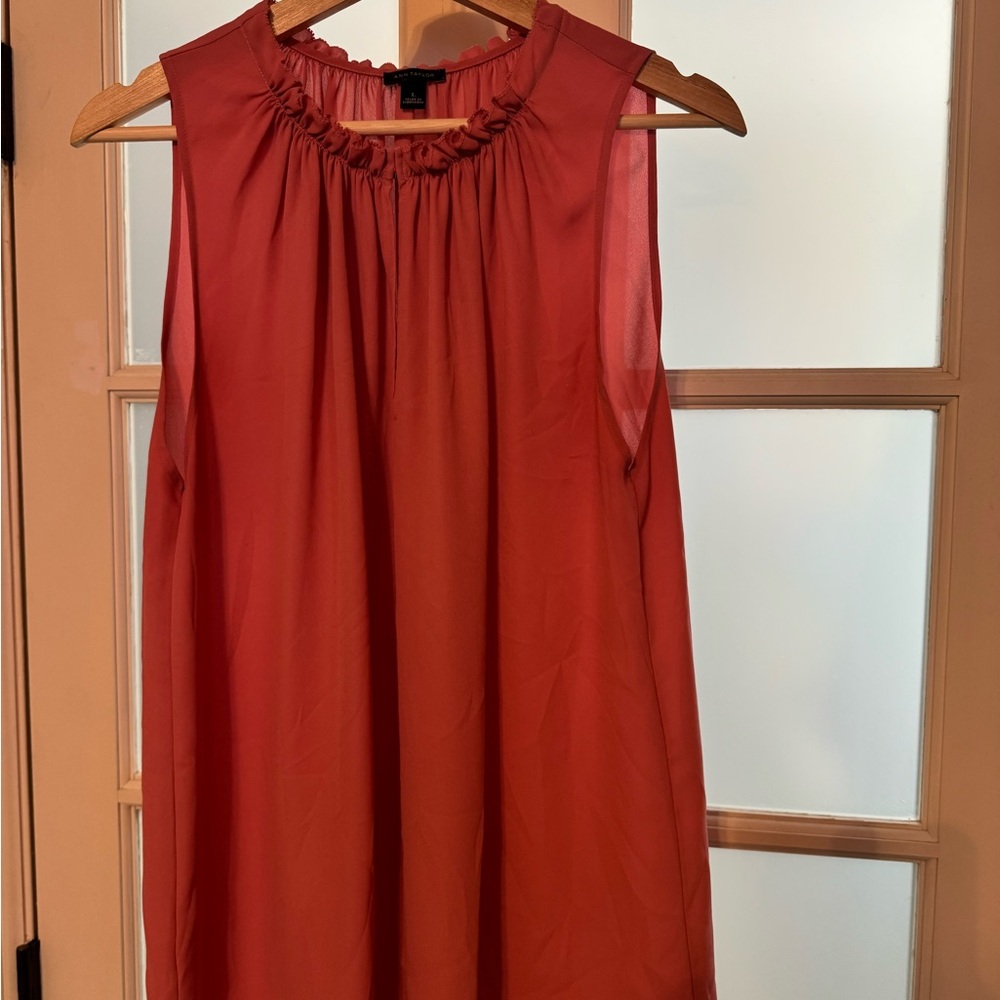 Ann Taylor Sleeveless Top in Coral